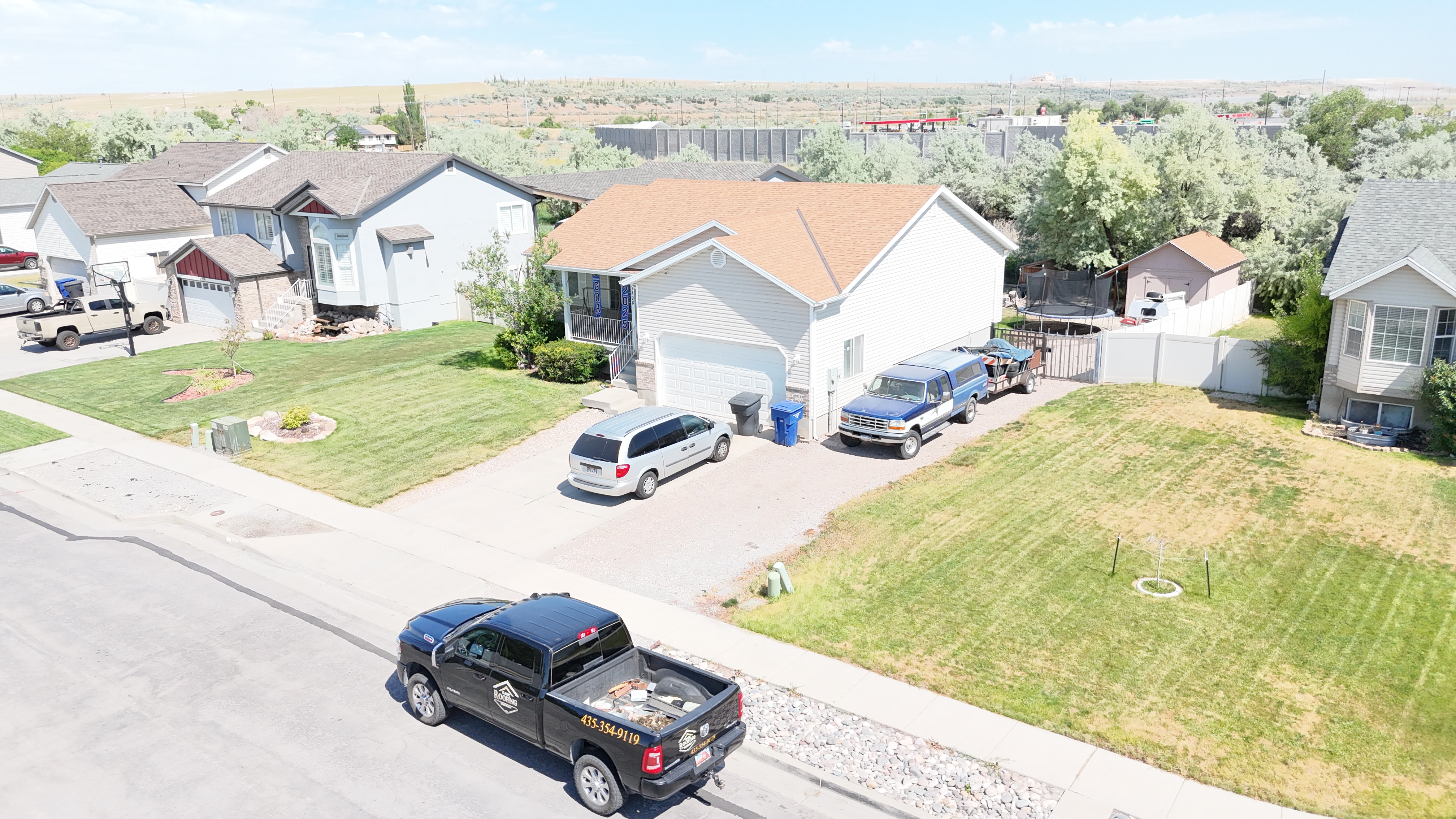 7886_west_Thoreau_Dr_84044